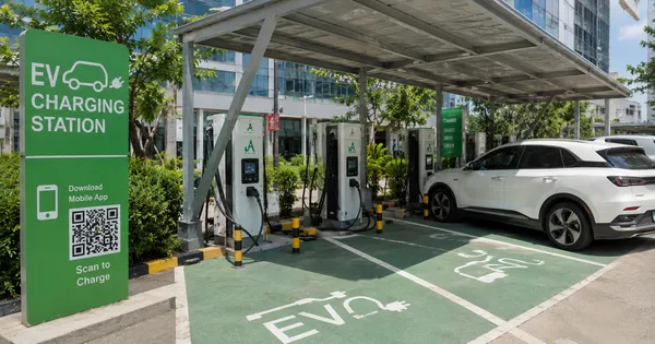 Mô hình kinh doanh trạm sạc xe điện nào phù hợp với doanh nghiệp?